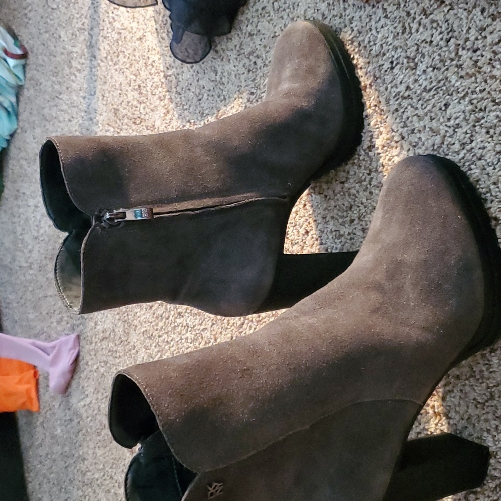 DKNY Gray Booties - Picture 2 of 4
